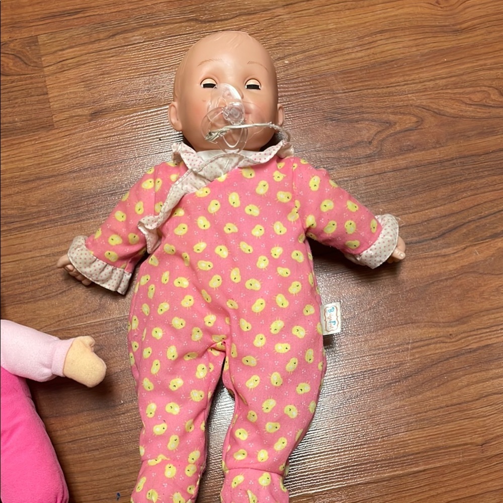 Charming Pink Doll Trio with Accessories - Picture 4 of 7